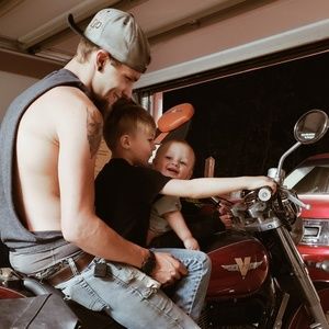 Meet your Posher, Justin